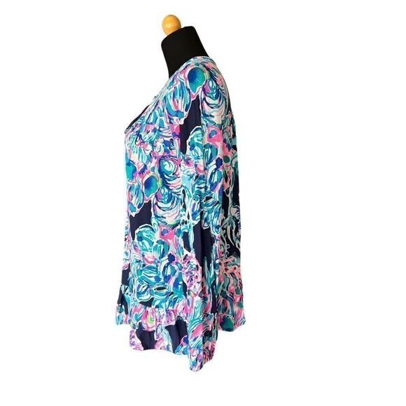 Lilly Pulitzer Daisy Knot Top All Caught Up Size XS - Picture 3 of 7